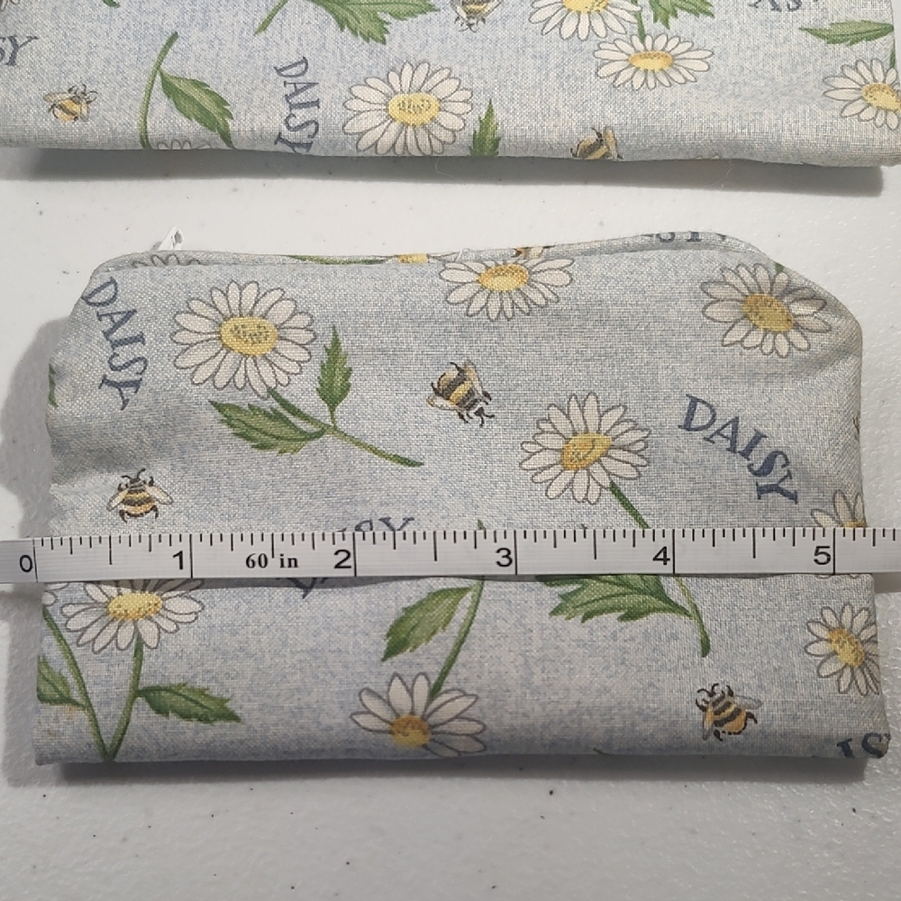Longaberger Set Of 3 Make Up/Cosmetic Bags In Daisy Fabric - Picture 2 of 11